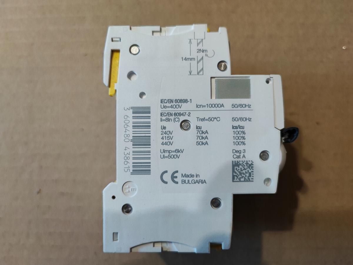 SCHNEIDER ELECTRIC Wyłącznik nadprądowy iC60H-C4-3 C 4A 3-biegunowy