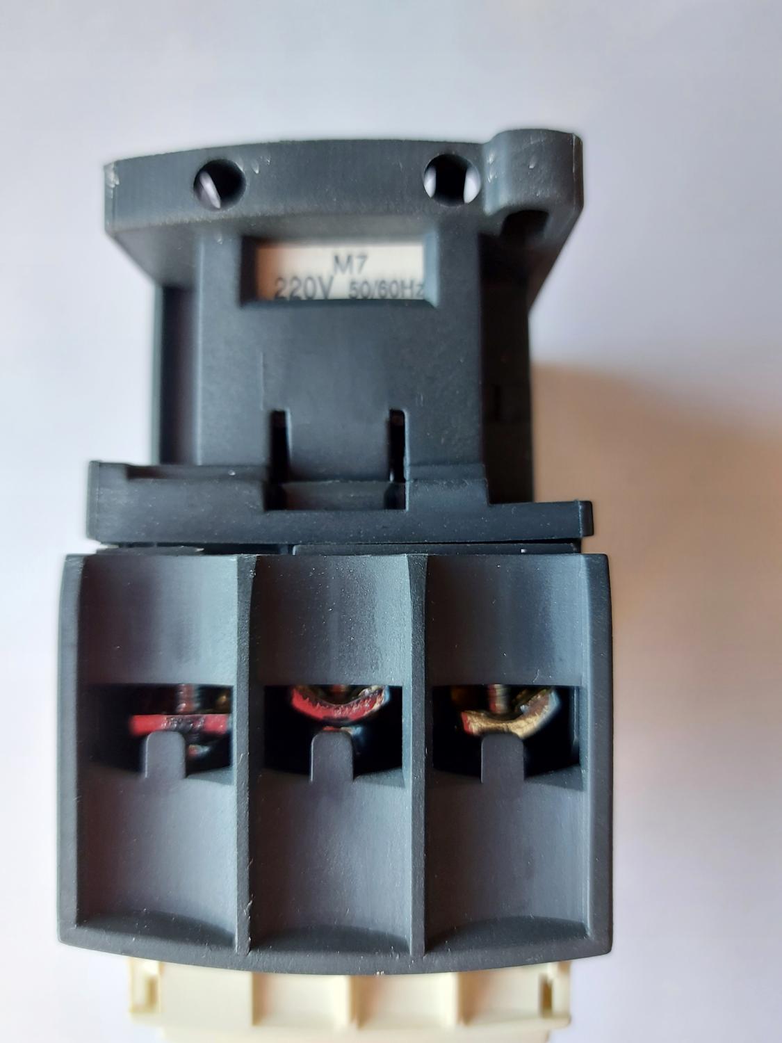 SCHNEIDER ELECTRIC Stycznik mocy TeSys D AC3 25A 3P 1NO 1NC cewka 24VAC