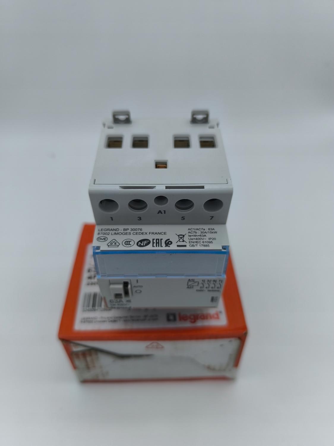 LEGRAND Stycznik modułowy SM 363 63A 230V 4NO cichy