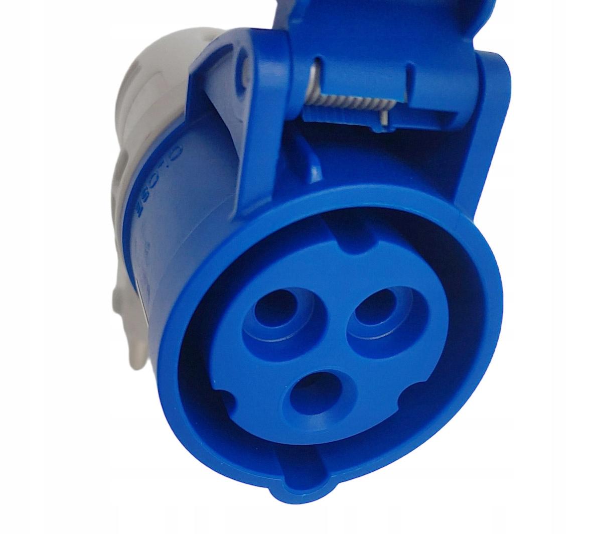 Adapter z wejściem wtyczka uni-schuko 16A/3P/230V wyjście gniazdo CEE 16A 2