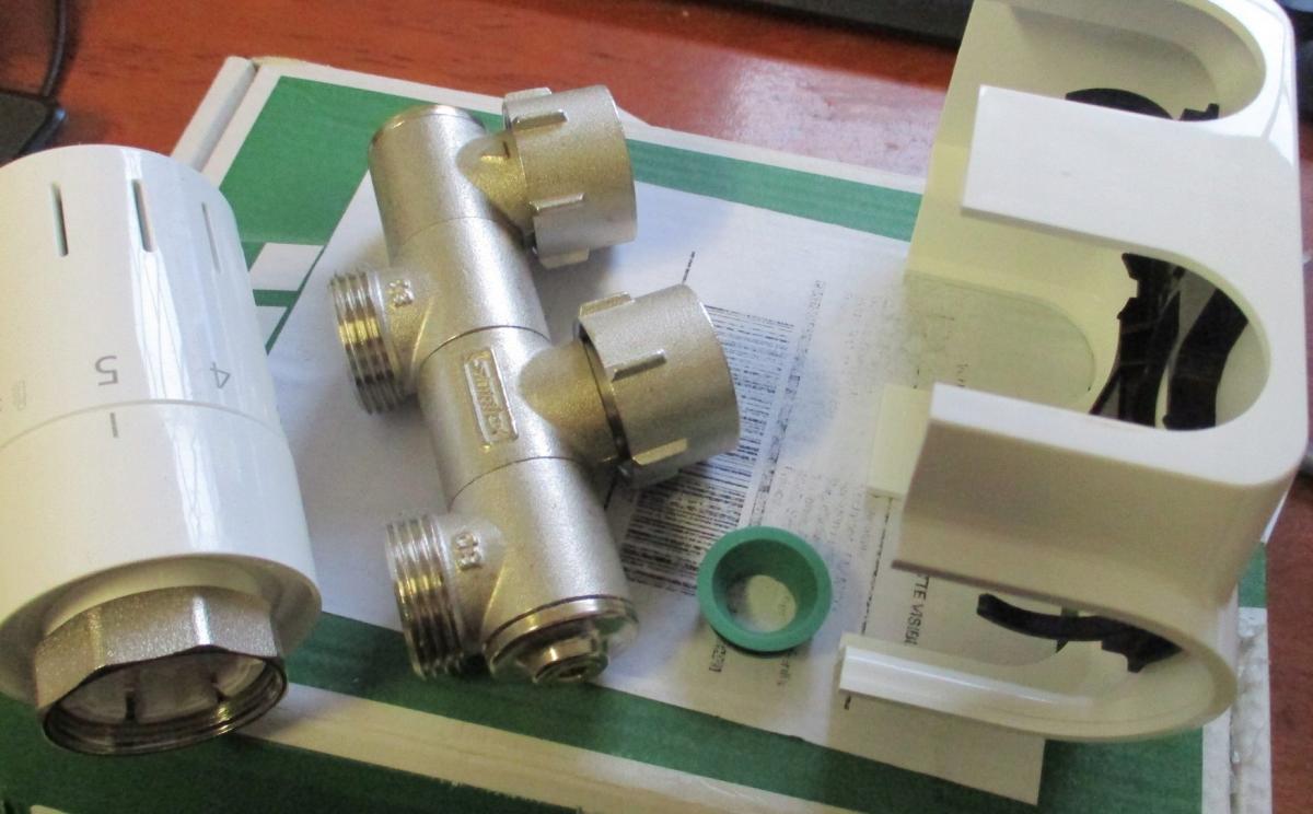 Zestaw termostatyczny VARIODESIGN 3/4 z obudową i głowica z przyłączem M30