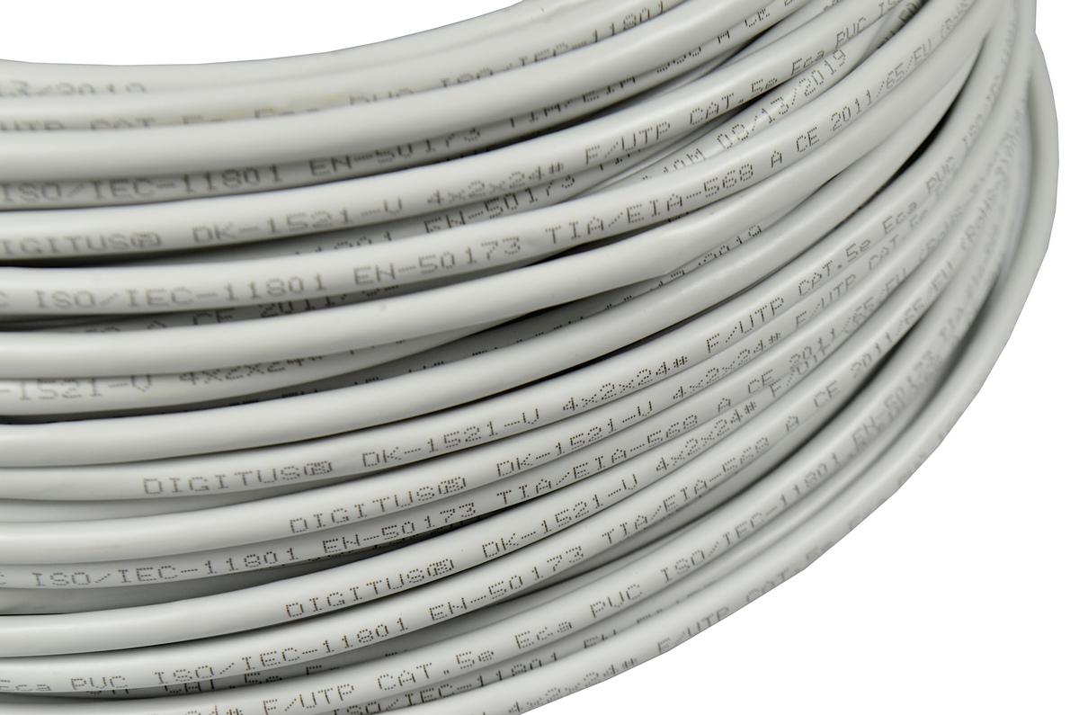DIGITUS PROFESSIONAL Kabel U/UTP kat. 5e PVC drut