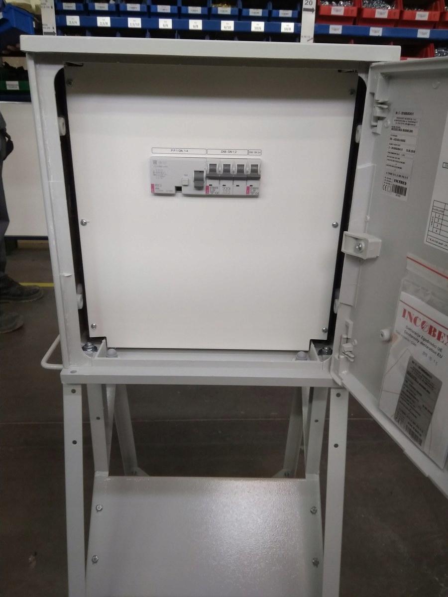 INCOBEX Rozdzielnica budowlana RB-4/32A/3x16A/KS