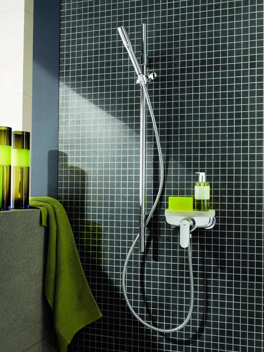 Bateria prysznicowa ścienna GROHE Eurostyle Cosmopolitan 2ot mosiężna chrom