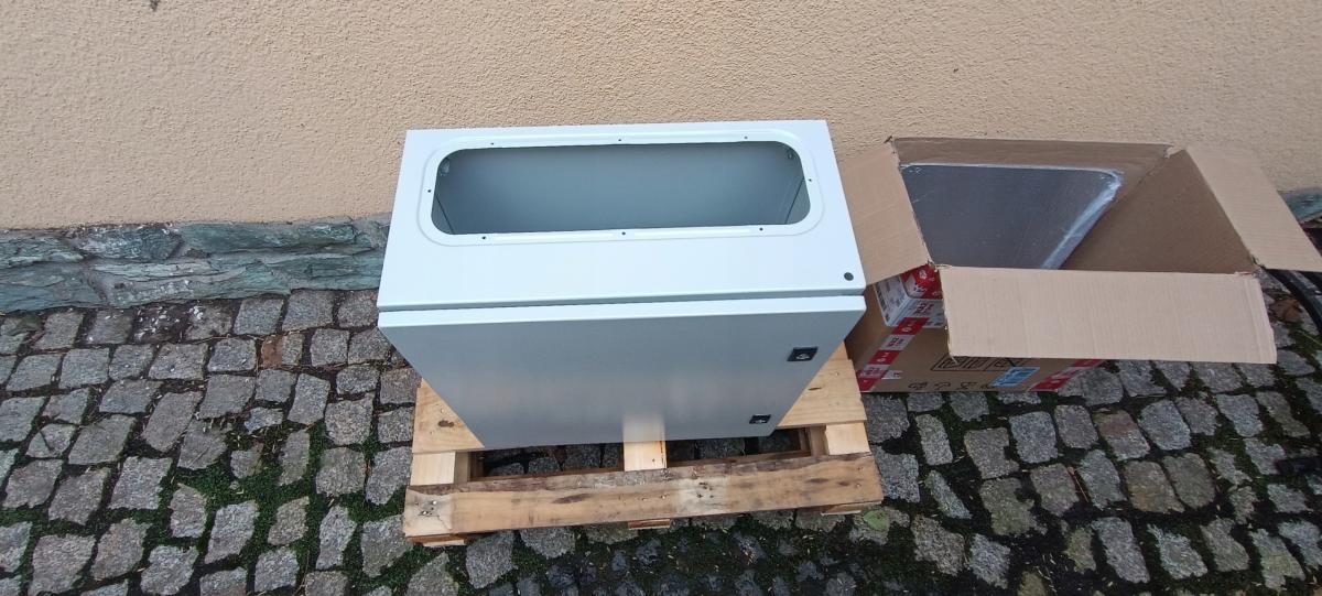 Obudowa CRN z płytą montażową 500 x 500 x 250 mm IP66 IK10 RAL7035