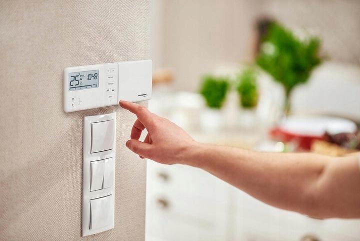 AURATON Tucana R - Tygodniowy, bezprzewodowy regulator temp (nadajnik)