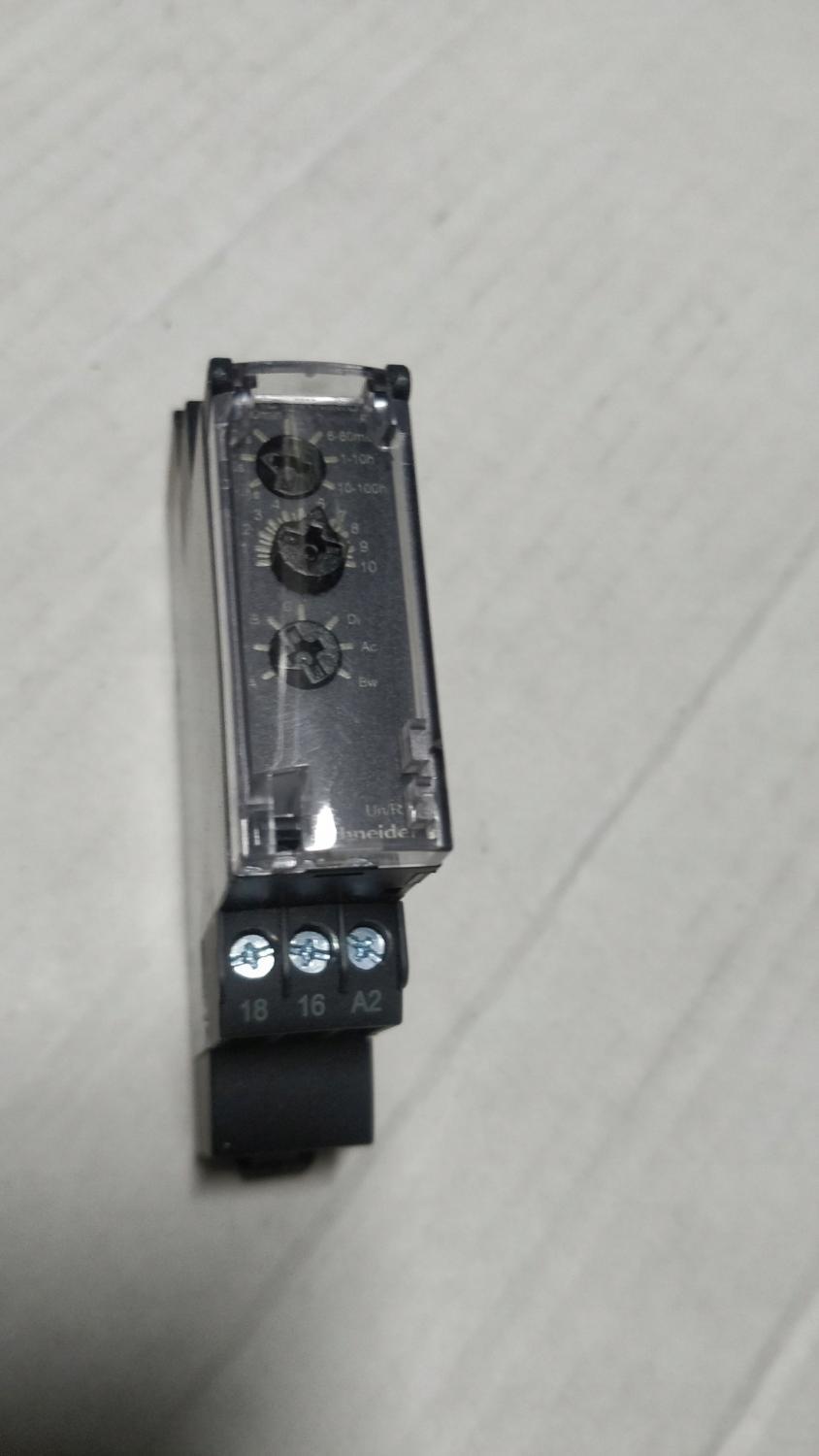 SCHNEIDER ELECTRIC Przekaźnik Wielofunkc. 1C O 24Vac Dc 240