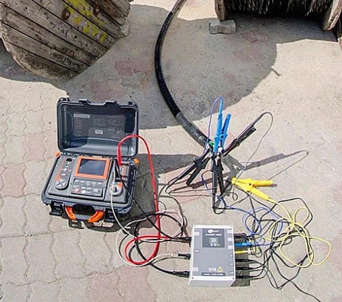 MPI-525 Wielofunkcyjny miernik parametrów instalacji elektrycznych do 2500V