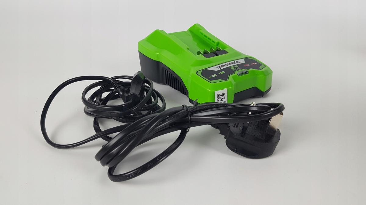GREENWORKS Ładowarka 2 A Greenworks G24C 24V