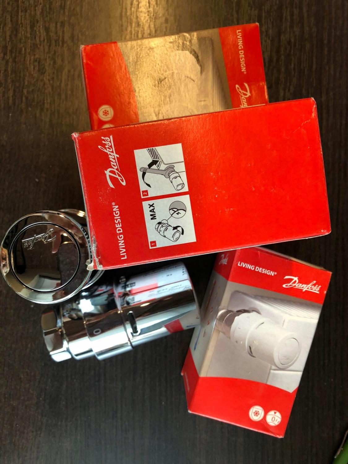 DANFOSS Głowica termostatyczna living design RAX-K chrom