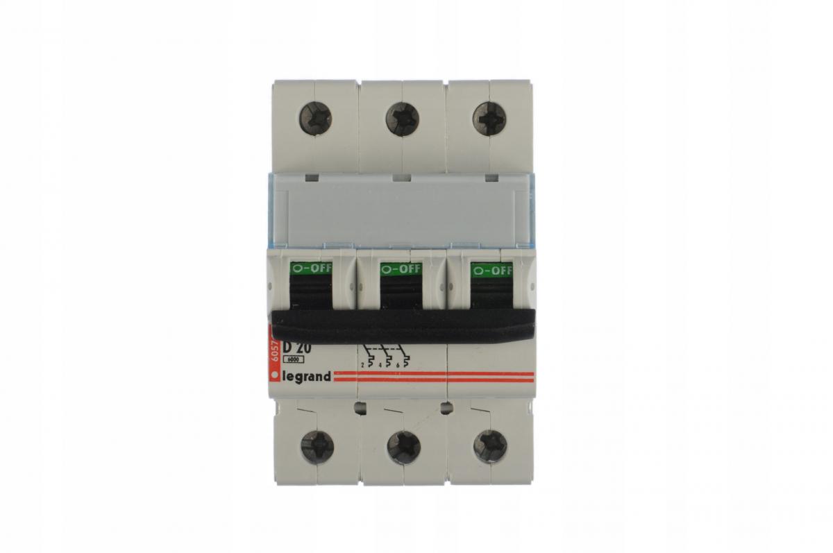 LEGRAND Wyłącznik nadprądowy S 303 3P D 20A 6000A TX3