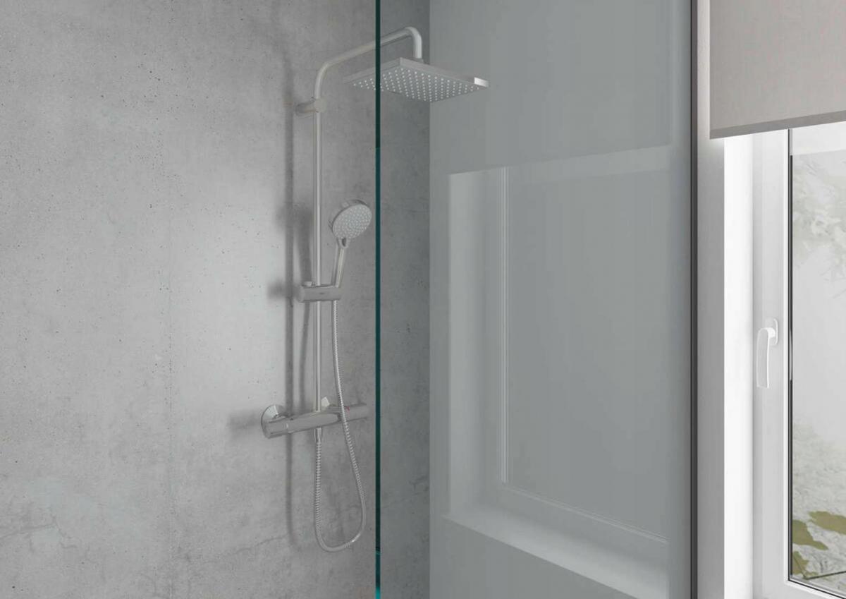 Zestaw prysznicowy natynkowy Hansgrohe Vernis Shape