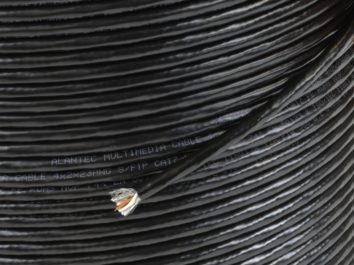Kabel S/FTP kat.7 PE 4x2x23AWG 500m 1000 MHz (10Gb/s) ZEWNĘTRZNY SUCHY