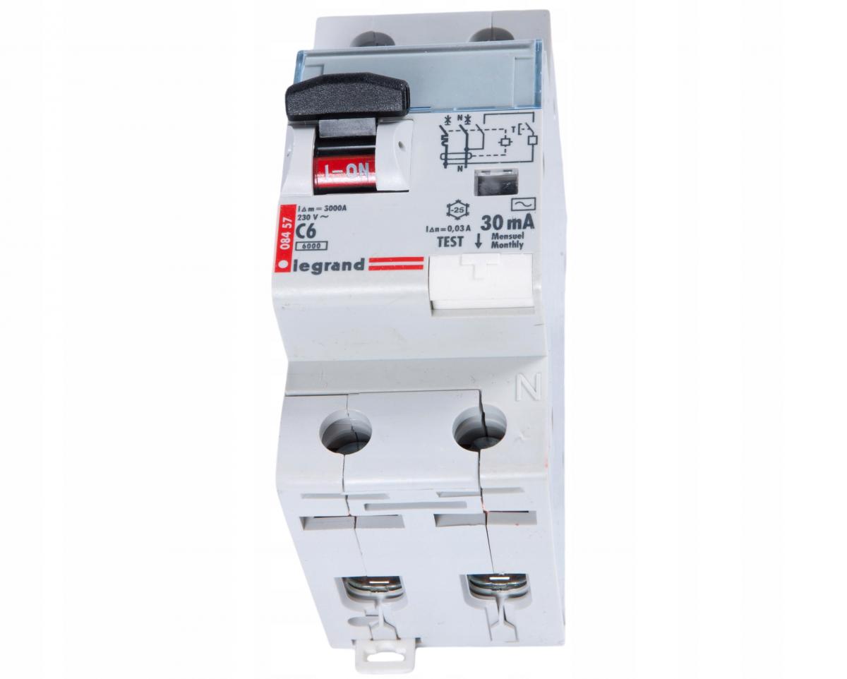 LEGRAND Wyłącznik różnicowo-nadprądowy P312 2P C 6A 30MA TYP AC DX3