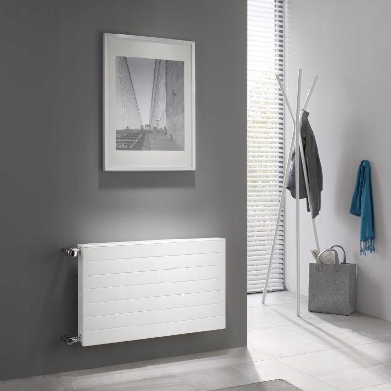 GRZEJNIK LINEA-K PLK 22 605/605 KERMI Z ZAWIESZENIAMI 635W
