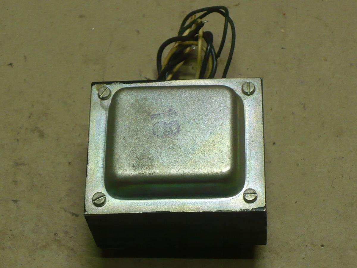 Transformator jednofazowy PSZ 200 230/ 24V IP30 na szynę DIN TH-35 w obudow