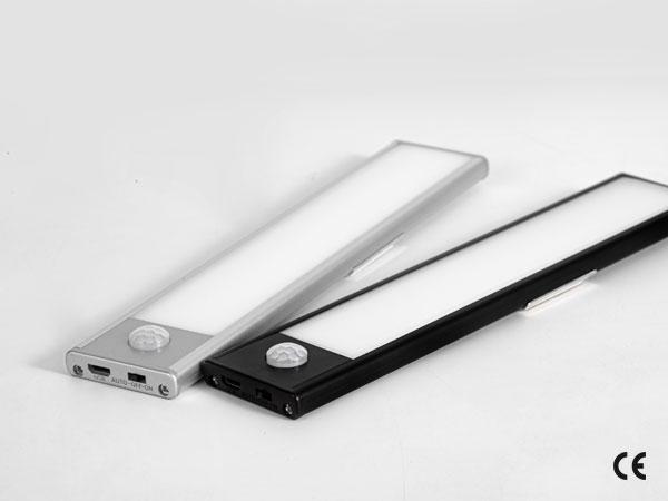 Oprawa meblowa LED do szaf, 200mm, 4000K, light sensor + pir, ładowanie 750