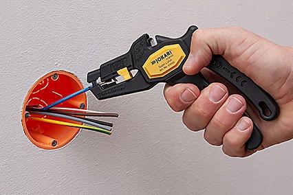 Szczypce ergonomiczne, automatyczne do ściągania izolacji z kabli o 0,2 do