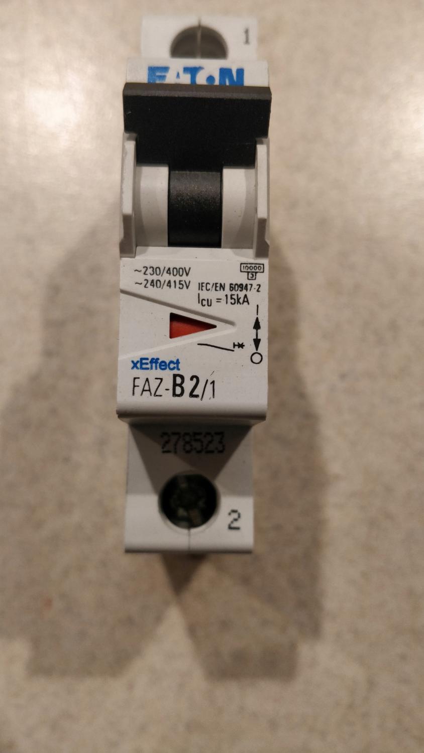 EATON Wyłącznik nadprądowy serii 15kA 1-biegunowy FAZ-B2/1