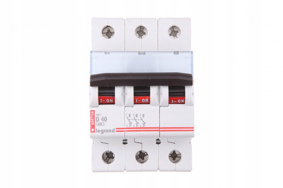 LEGRAND Wyłącznik nadprądowy S 303 3P D 40A 6000A TX3