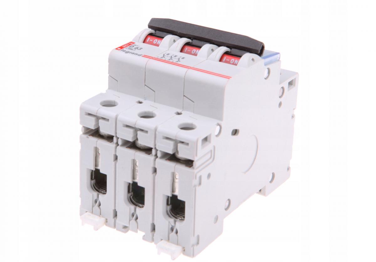 LEGRAND Wyłącznik nadprądowy S 303 3P D 63A 6000A TX3