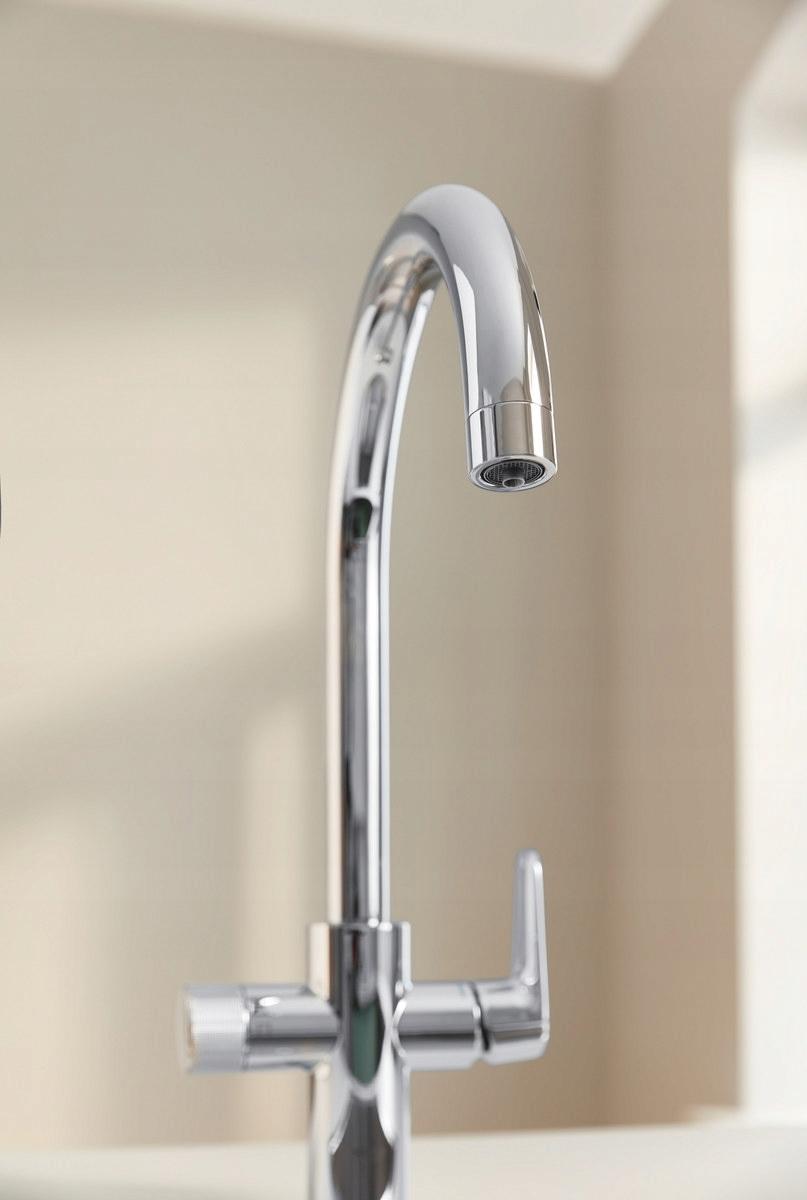 Bateria filtrująca Grohe Blue Pure BauCurve z obracaną w zakresie 150 wyle