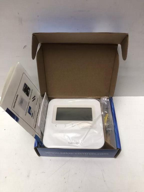 Regulator temperatury przewodowy SALUS HTRS230(30) 230V dobowy natynkowy bi