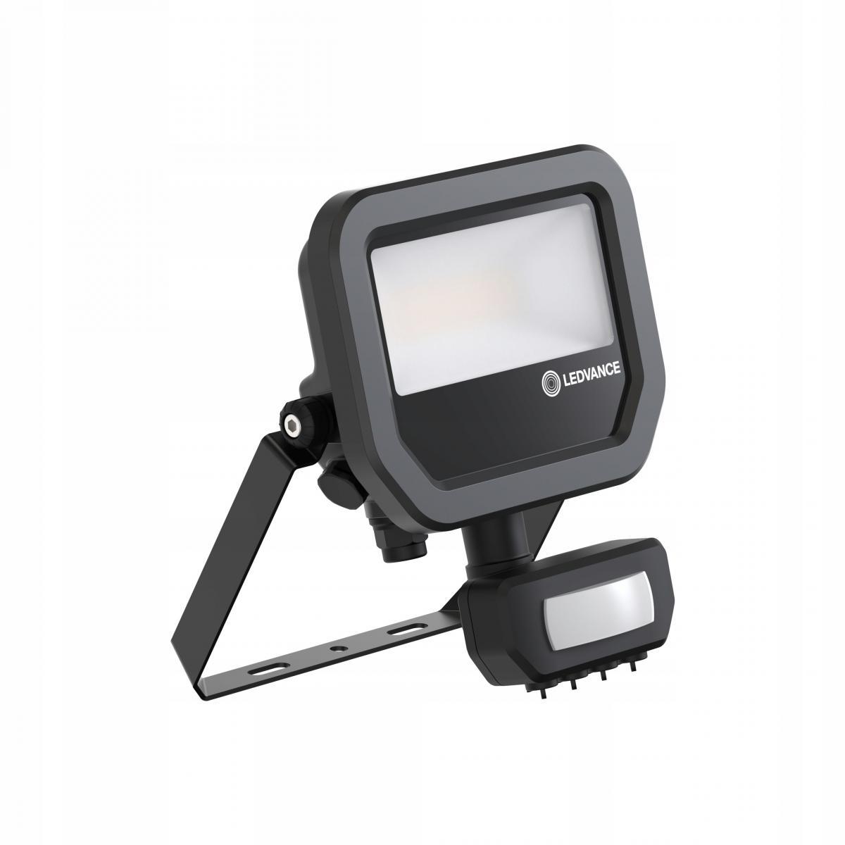 Naświetlacz Floodlight 10 SN P 8W 1K2LM 840 PS SY100 BK Naświetlacz z elast