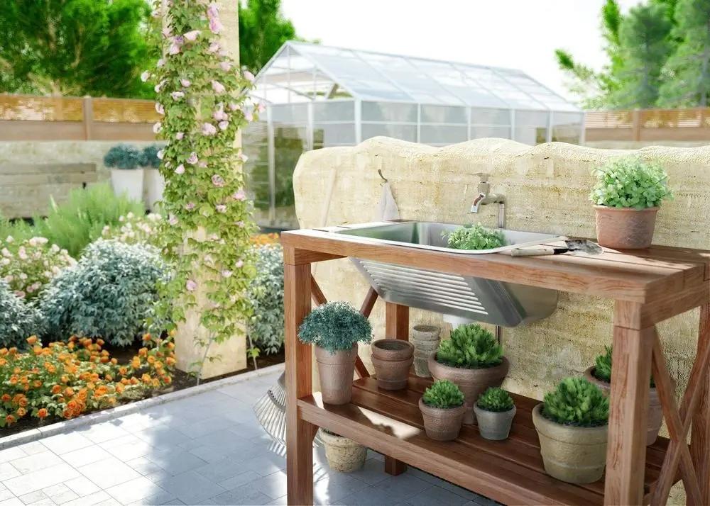 Bateria umywalkowa ścienna do wody zimnej lub zmieszanej, chrom