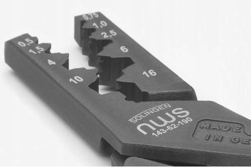 Szczypce do zaciskania tulejek NWS 0,5-16