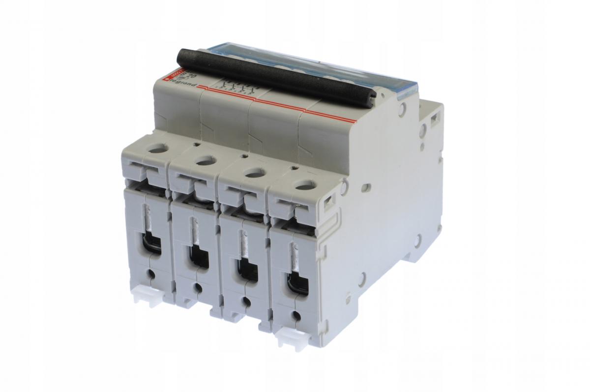 LEGRAND Wyłącznik nadprądowy S 304 4P B 20A 6000A TX3