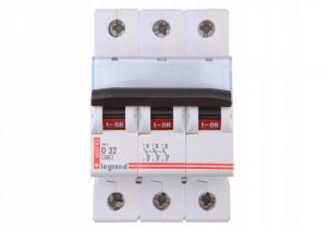 LEGRAND Wyłącznik nadprądowy S 303 3P D 32A 6000A TX3
