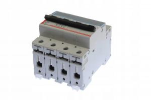 LEGRAND Wyłącznik nadprądowy S 304 4P C 32A 6000A TX3